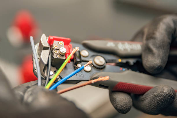 Best Emergency Electrician Near Me  in Sutherland, NE